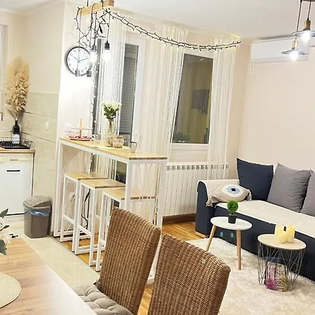 Aero Fly Apartment Белград Экстерьер фото