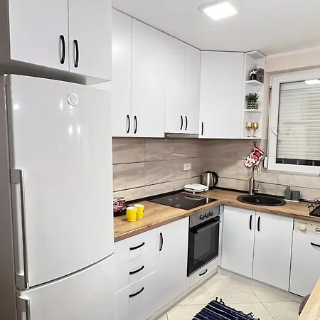 Aero Fly Apartment Белград Экстерьер фото